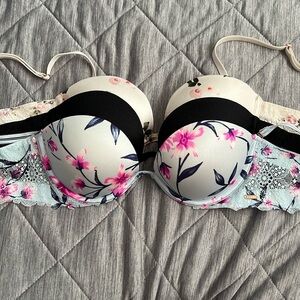 Set of 3 VS Pink bras